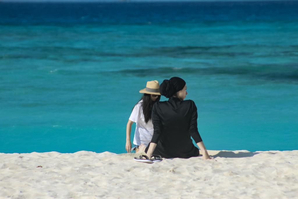 Seashore Beach Inn Maafushi Exterior photo